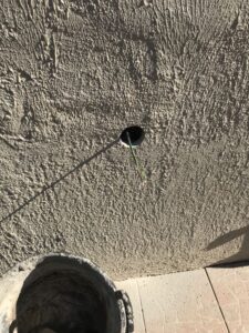 trou pour prise façade